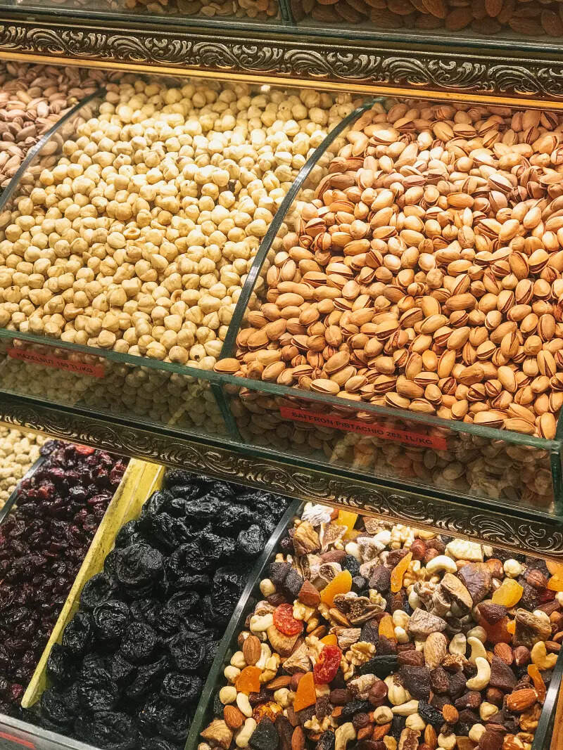 ​10 foods that should never be given to dogs