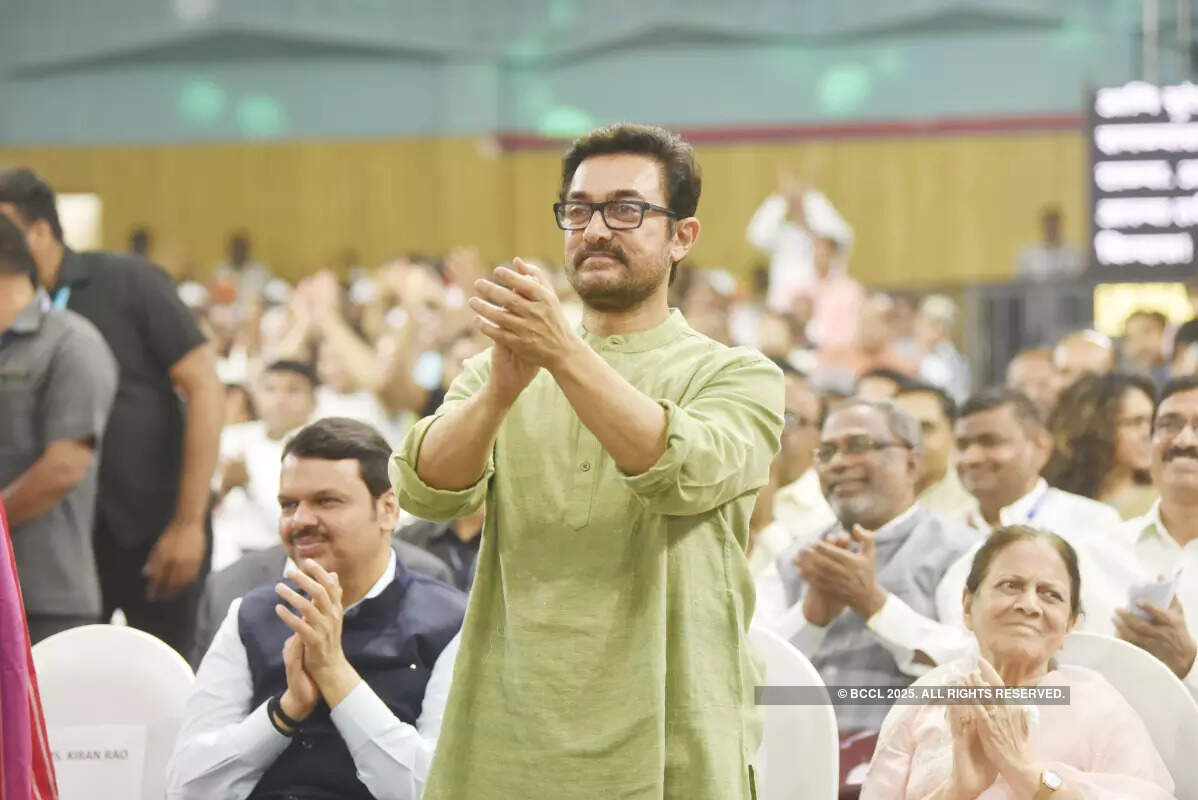Aamir Khan and Kiran Rao attend Paani Foundation’s event in Pune