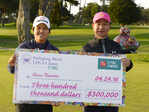 Haru Nomura wins Swinging Skirts title