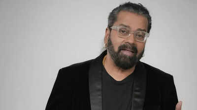Hariharan reveals a priest at Pushkar's famous temple almost touched his feet after listening to his 'Hanuman Chalisa': 'It is the biggest thing in India'