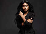 Manya Singh’s pictures